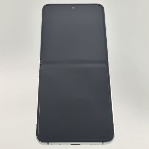 Смартфон Samsung Galaxy Z Flip 5 256 GB Light Green USED **