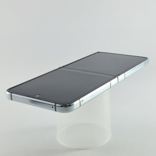 Смартфон Samsung Galaxy Z Flip 5 256 GB Light Green USED **