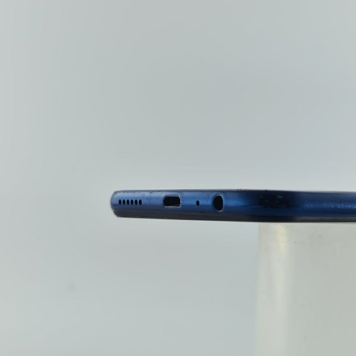 Смартфон Vivo V17 Neo 128 GB Diamond Black USED **