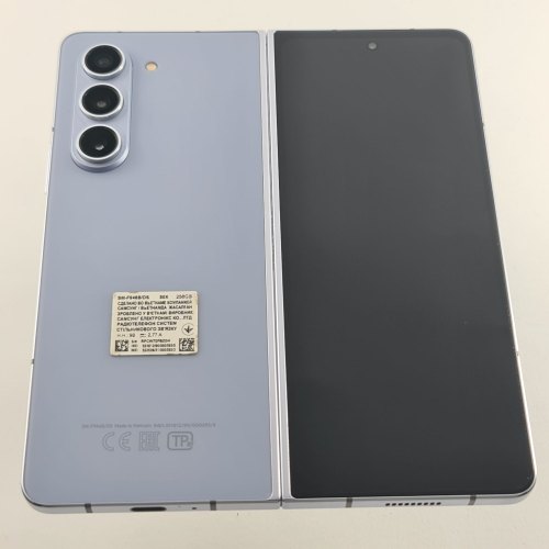 Смартфон Samsung Galaxy Z Fold 5 256 GB Light Blue USED **