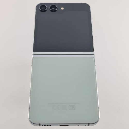 Смартфон Samsung Galaxy Z Flip 5 256 GB Light Green USED **