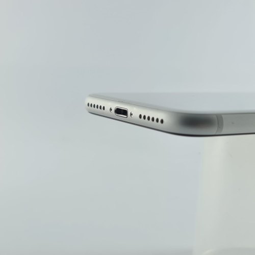 Смартфон Apple iPhone SE2 128GB White USED **