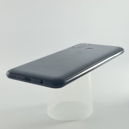 Смартфон Samsung Galaxy M21 (M215F) 64Gb Black (SM-M215FZKUSEK) USED **