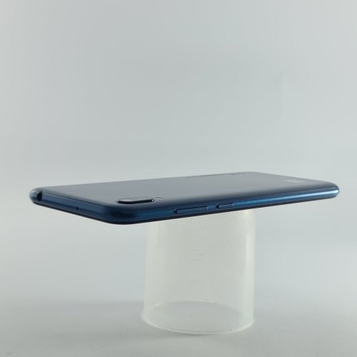Смартфон Huawei Y6 2019 2/32Gb Sapphire Blue (MRD-LX1F) USED **