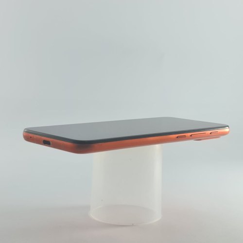 Смартфон Motorola Moto E7 Power (XT2097) 4/64Gb Coral Red USED **