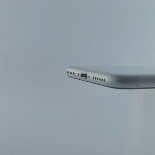 Смартфон iPhone SE 64GB White, Model A2296 USED **