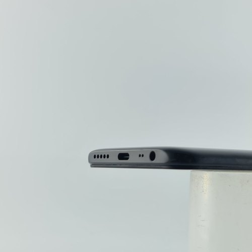 Смартфон Xiaomi Redmi 8 4/64Gb Black USED **