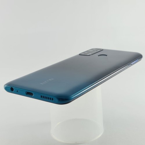 Смартфон Tecno Spark 5 Pro (KD7) 4/64Gb Ice Jadeite USED **
