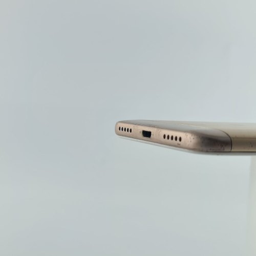 Смартфон Xiaomi Redmi 5 Plus 3/32Gb Gold USED **