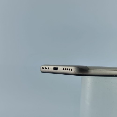 Смартфон Xiaomi Mi A2 lite 4/64Gb Gold USED **