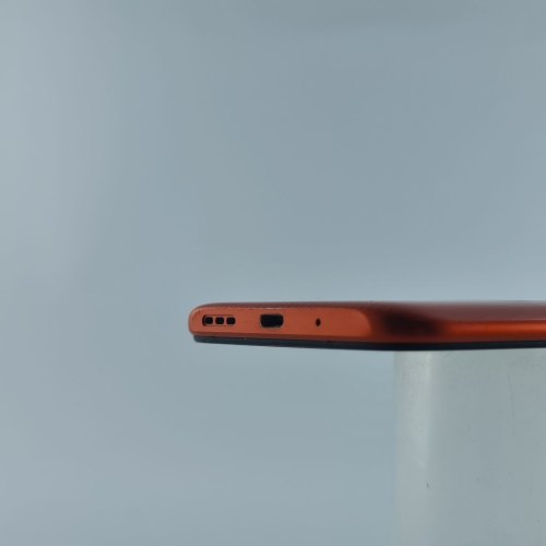 Смартфон Xiaomi Redmi 9C 2/32Gb Sunrise Orange USED **