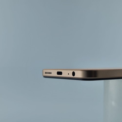 Смартфон Vivo Y17s 4/128Gb Diamond Orange USED **