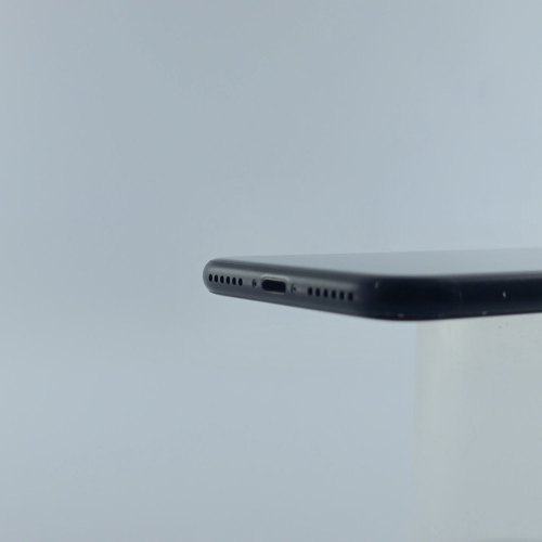 Смартфон Apple iPhone SE2 128GB White USED **