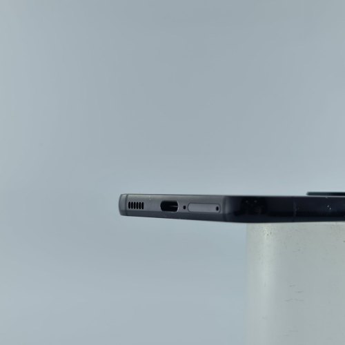 Смартфон Samsung Galaxy S22 (S901B) 128Gb Phantom Black (SM-S901BZKDSEK) USED **