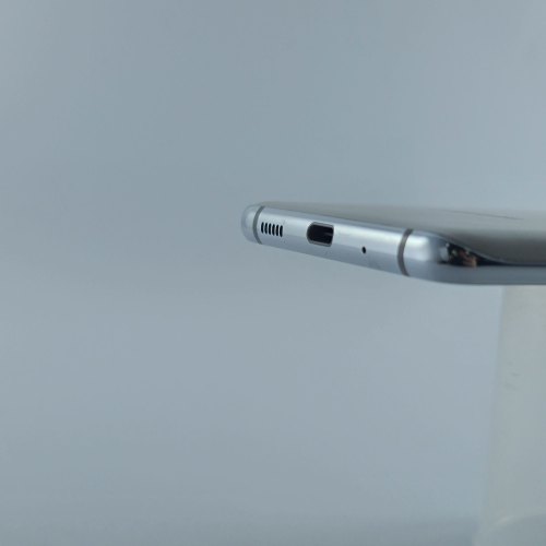 Смартфон Samsung Galaxy S20 FE 2021 128 GB White USED **