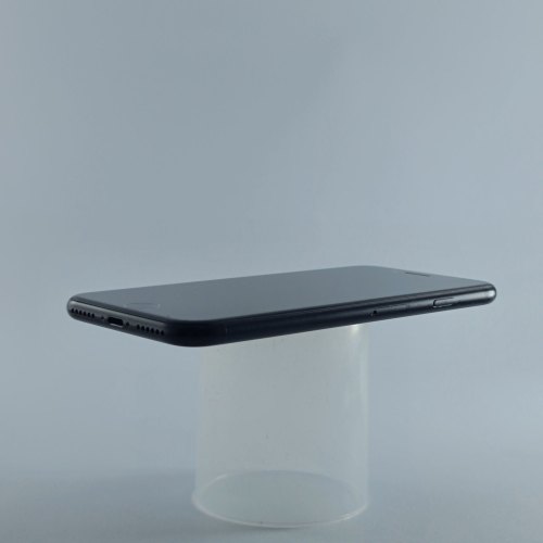 Смартфон Apple iPhone SE2 128GB White USED **