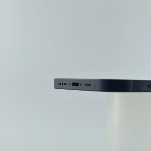 Смартфон iPhone 13 128GB Midnight, Model A2633 USED **