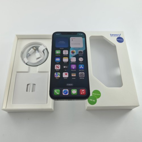 Смартфон Apple iPhone 12 Pro 256 GB Graphite USED **