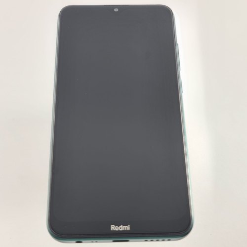 Смартфон Xiaomi Redmi 8 64 GB Green USED **