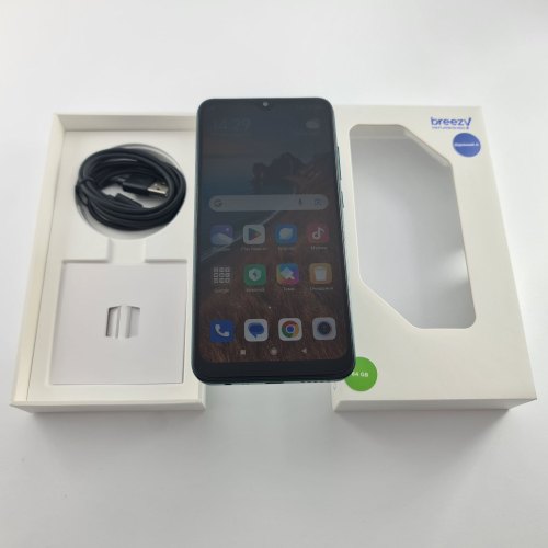 Смартфон Xiaomi Redmi 8 4/64Gb Green USED **