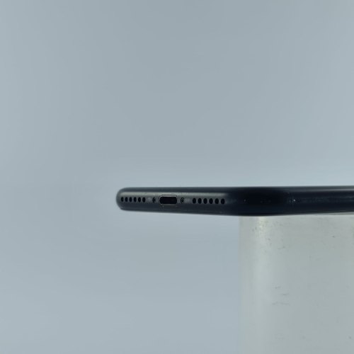 Смартфон Apple iPhone SE2 128GB Black USED **