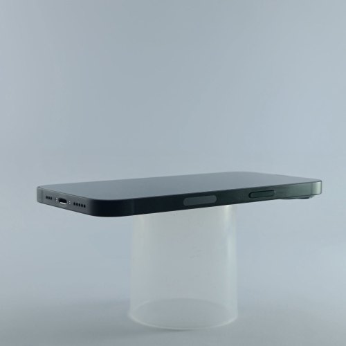 Смартфон Apple iPhone 13 128GB Green USED **