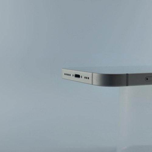 Смартфон Apple iPhone 14 128GB Starlight USED **