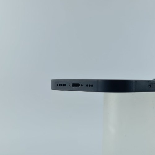 Смартфон iPhone 13 256GB Midnight, Model A2633 USED **