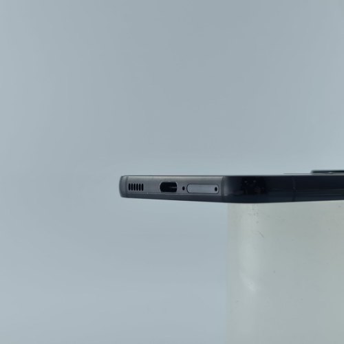 Смартфон Samsung Galaxy S22 (S901B) 256Gb Phantom Black (SM-S901BZKGSEK) USED **