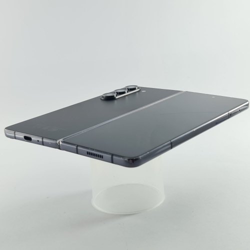 Смартфон Samsung Galaxy Fold 5 (F946B) 512Gb Black (SM-F946BZKCSEK) USED **