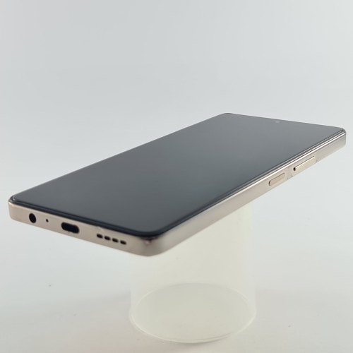 Смартфон Infinix Note 30 Pro ( X678B) 8/256Gb Variable Gold USED **