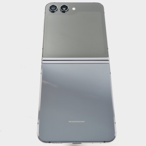Смартфон Samsung Galaxy Flip 5 (F731B) 256Gb Grey (SM-F731BZAGSEK) USED **