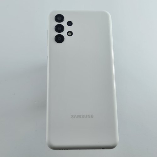Смартфон Samsung Galaxy A13 (A135F) 64Gb White (SM-A135FZWVSEK) USED **