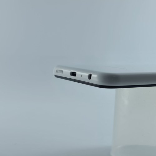 Смартфон Samsung Galaxy A13 (A135F) 64Gb White (SM-A135FZWVSEK) USED **