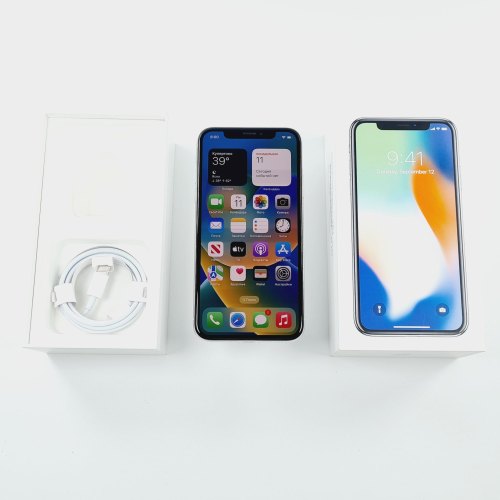 Смартфон APPLE iPhone X 256GB Silver USED **
