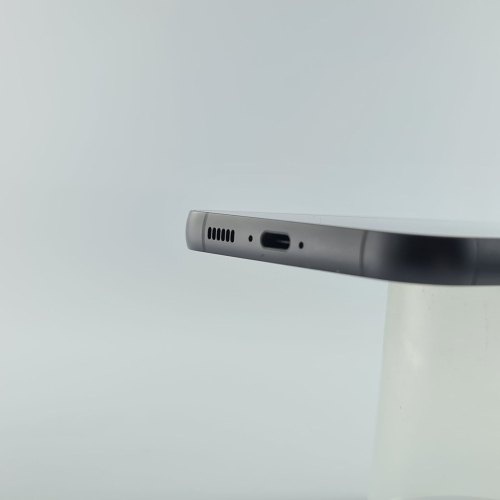 Смартфон Samsung Galaxy S23 FE (S711B) 256Gb Graphite (SM-S711BZAGSEK) USED **