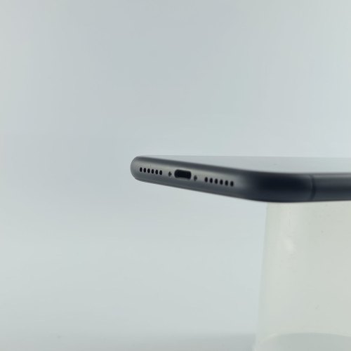 Смартфон iPhone 11 128GB Black, Model A2221 USED **