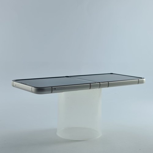 Смартфон Samsung Galaxy Z Flip 3 (F711B) 128Gb Cream (SM-F711BZEASEK) USED **