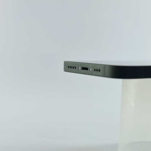 Смартфон Apple iPhone 13 128GB Green USED **