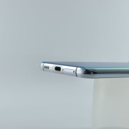Смартфон Samsung Galaxy S21 Plus (G996B) 128Gb Phantom Silver (SM-G996BZSDSEK) USED **