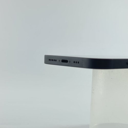 Смартфон Apple iPhone 13 128GB Midnight, A2633 USED **