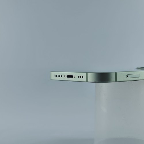 Смартфон Apple iPhone 12 64 GB Green USED **