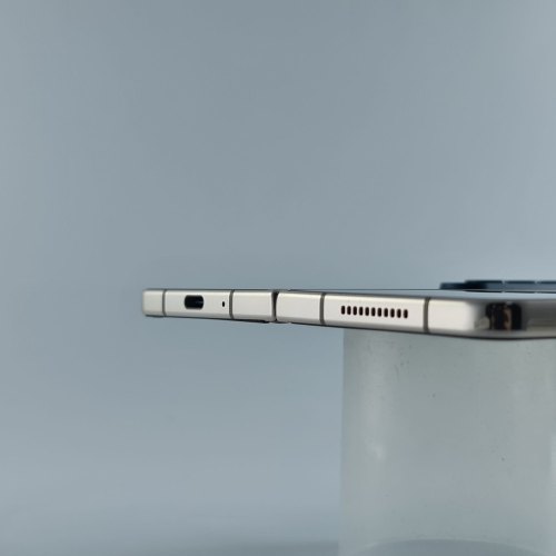 Смартфон Samsung Galaxy Z Fold 4 256 GB Beige USED **