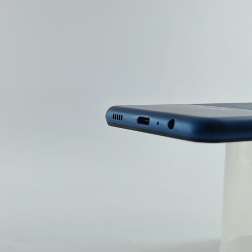 Смартфон Samsung Galaxy A12 32 GB Blue USED **