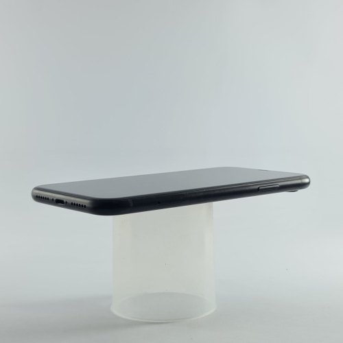 Смартфон Apple iPhone Xr 64 GB Black USED **