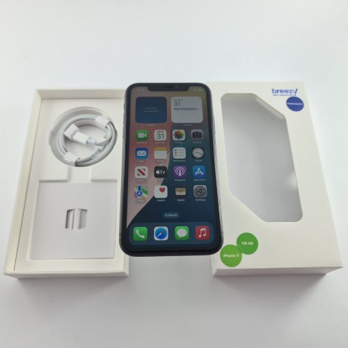 Смартфон Apple iPhone 11 128 GB Black USED **
