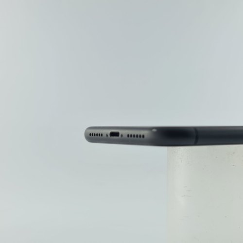 Смартфон Apple iPhone 11 128 GB Black USED **