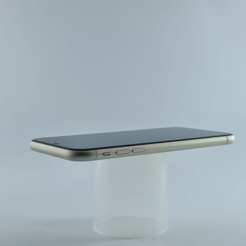 Смартфон Apple iPhone 11 64 GB White USED **