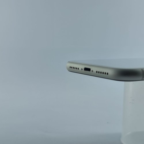 Смартфон iPhone 11 128GB White, Model A2221 USED **