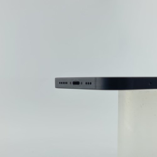 Смартфон Apple iPhone 13 128GB Midnight, A2633 USED **